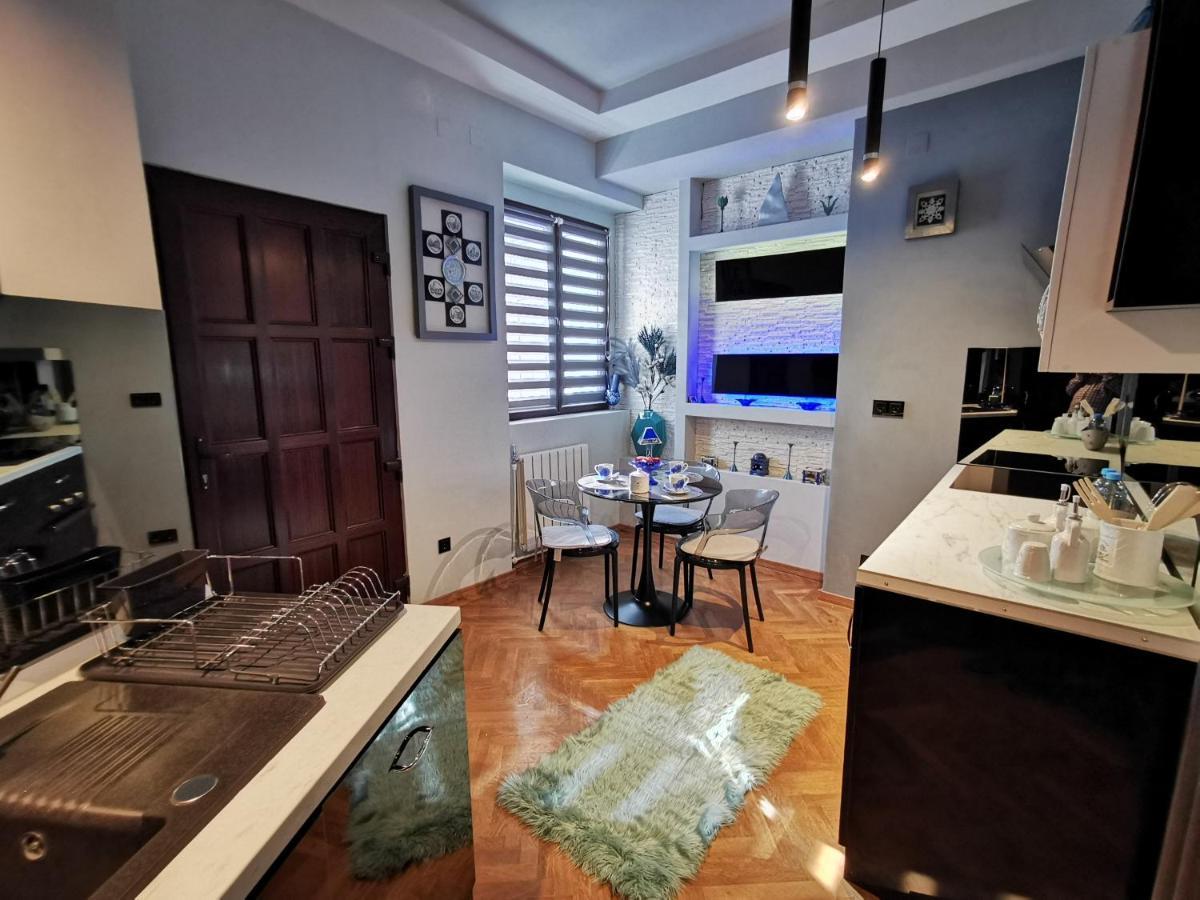 Crystal Central Apartment Brasov Exterior photo